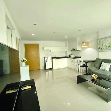 The Urban City Center By Fantasea Beach Pattaya Ngoại thất bức ảnh