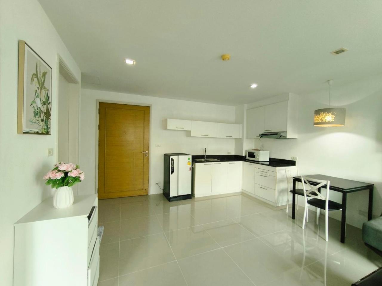 The Urban City Center By Fantasea Beach Pattaya Ngoại thất bức ảnh