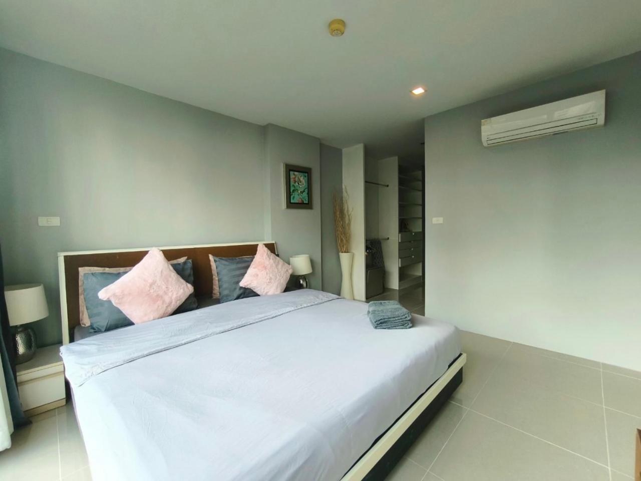The Urban City Center By Fantasea Beach Pattaya Ngoại thất bức ảnh